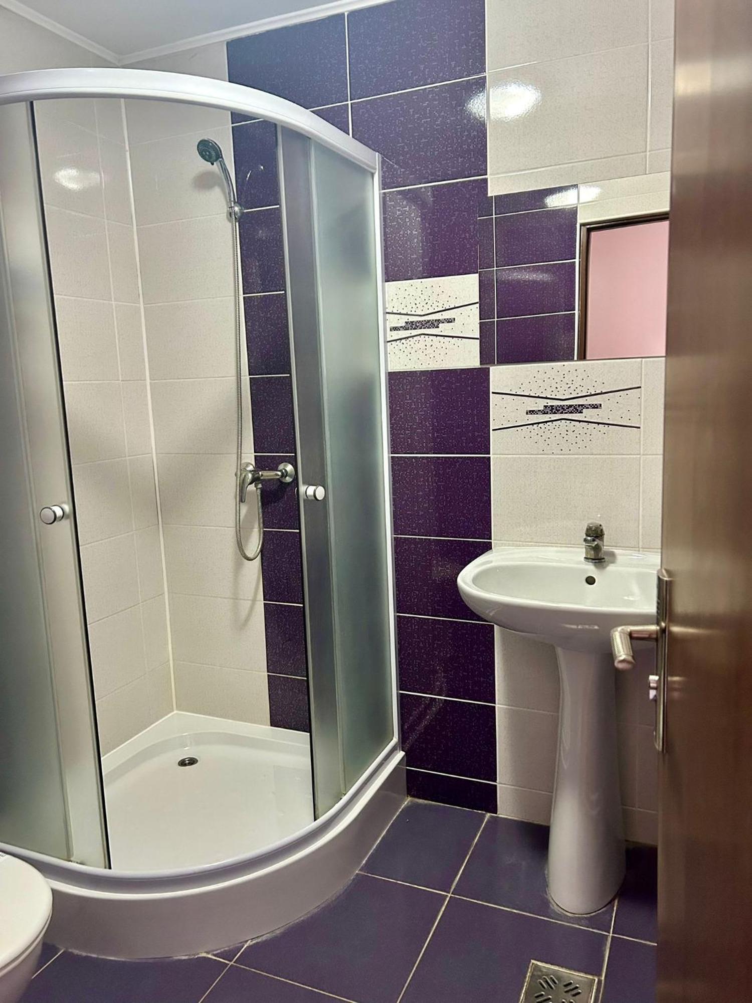 Aranykakas Etterem Es Panzio Bed & Breakfast Sîndominic Dış mekan fotoğraf